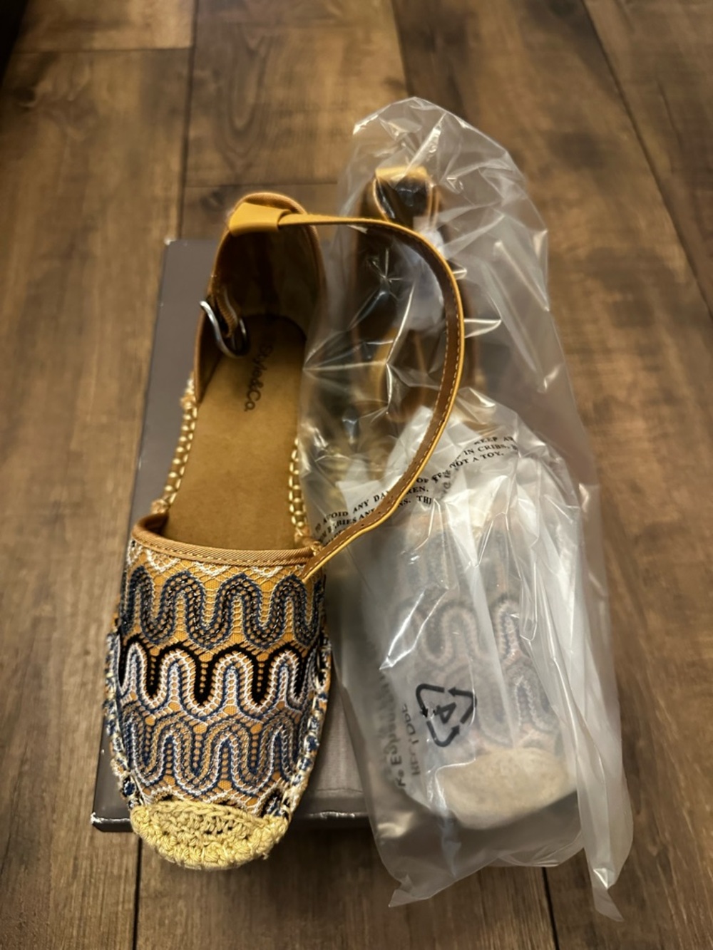 Style & Co. Gold Woven Embroidered Ankle-Strap Flat